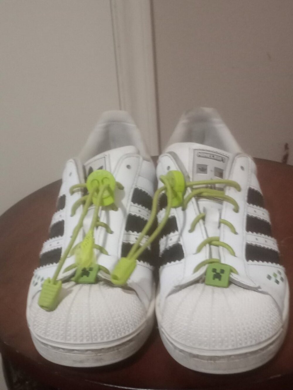 Kids Size 5.5 Adidas Superstar II J MINECRAFT White Black Shoe JQ8749 - Picture 5 of 13